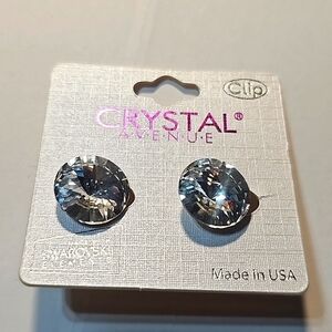 Swarovski Elements Crystal Avenue Earrings NWT